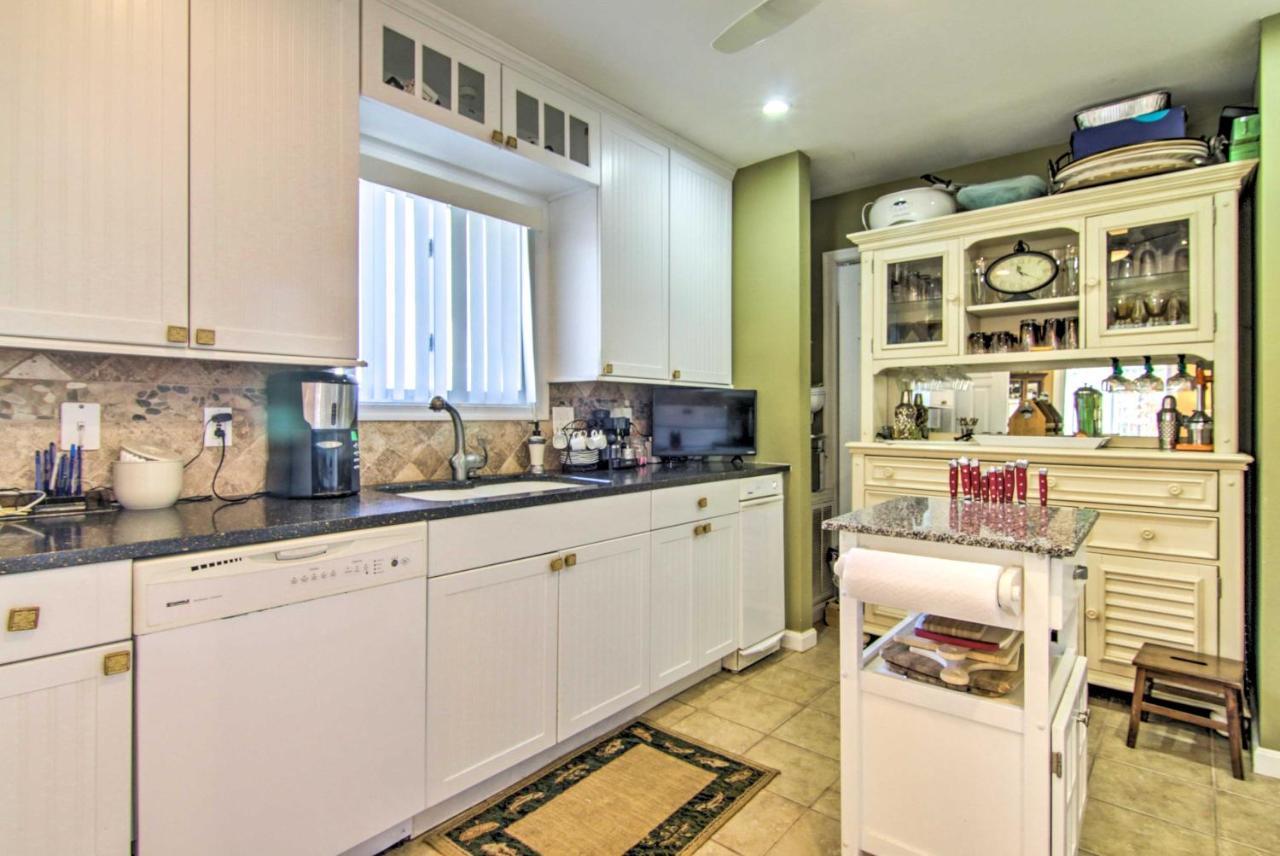 Berlin Home With Patio, 9 Mi To Ocean City Beaches Екстер'єр фото